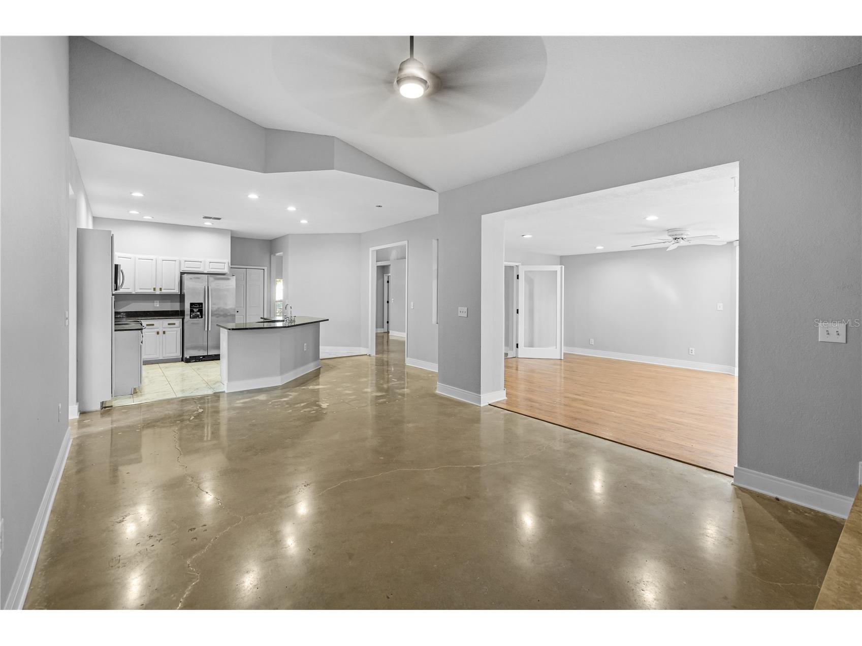 3616 Cypress Meadows Road Tampa FL 33624 TB8472492 image11