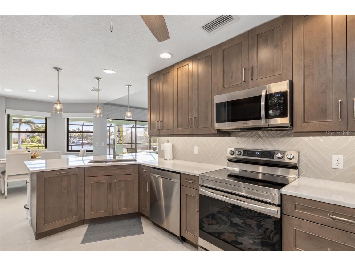 3616 Darin Drive Punta Gorda FL 33950 C7519533 image11