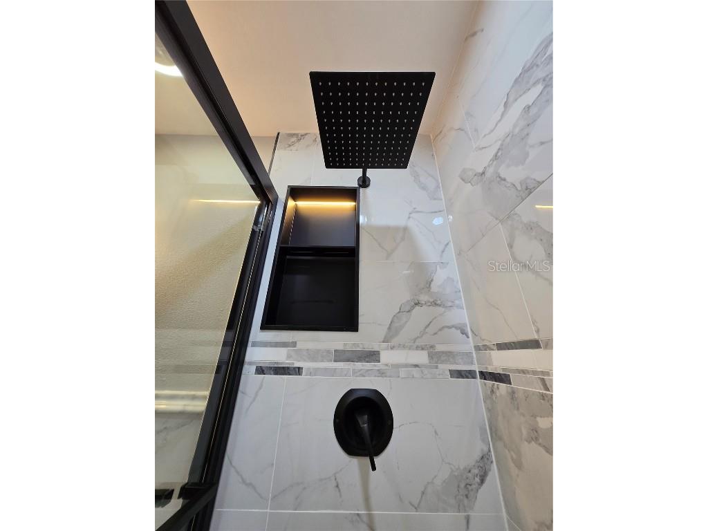 3616 Lindell Avenue Tampa FL 33610 TB8421046 image53