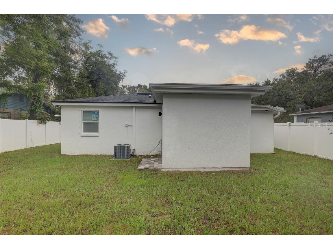 3616 Lindell Avenue Tampa FL 33610 TB8421046 image61
