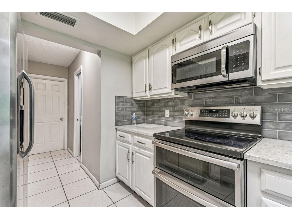 3616 Pine Knot Drive #3616 Valrico FL 33596 TB8447498 image26