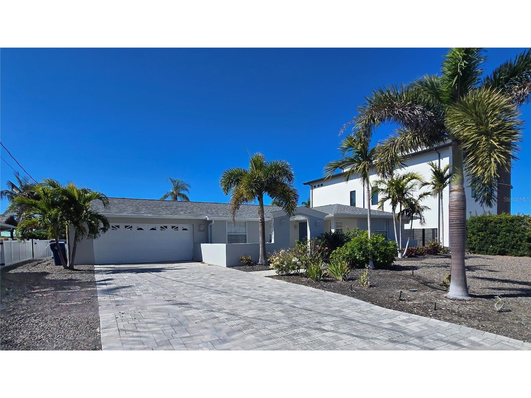 3616 Royal Palm Drive Bradenton FL 34210 A4681563 image2
