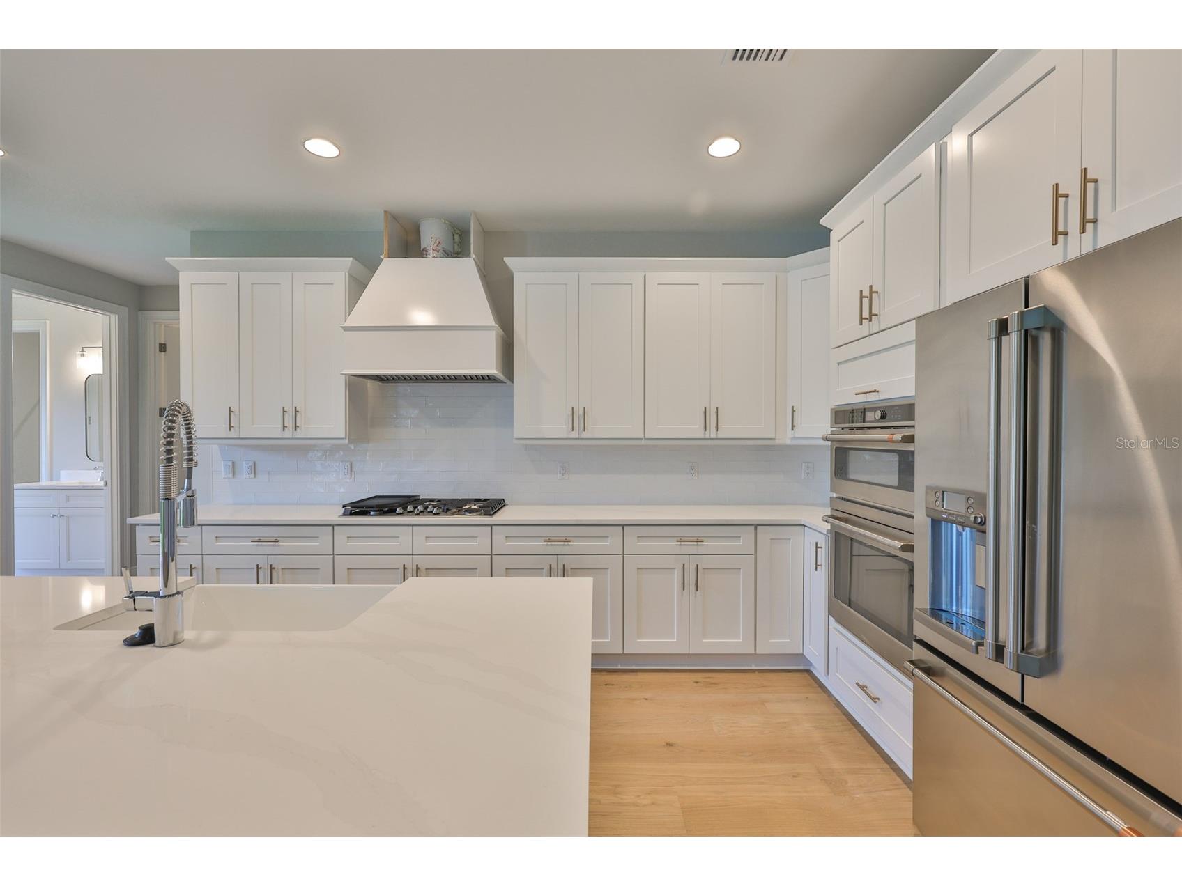 3616 W Platt Street Tampa FL 33609 TB8381543 image18