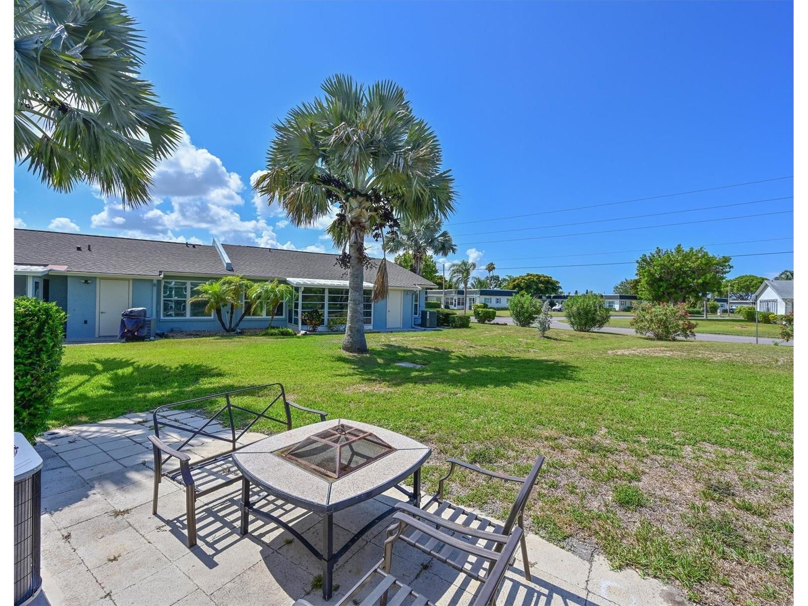 3617 34th Avenue Drive W Bradenton FL 34205 A4698025 image4