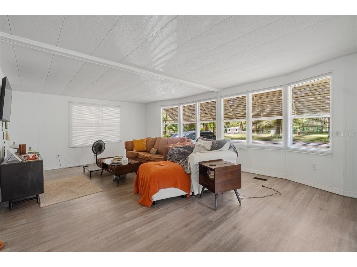 3617 Cr 406 Lake Panasoffkee FL 33538 W7881279 image16