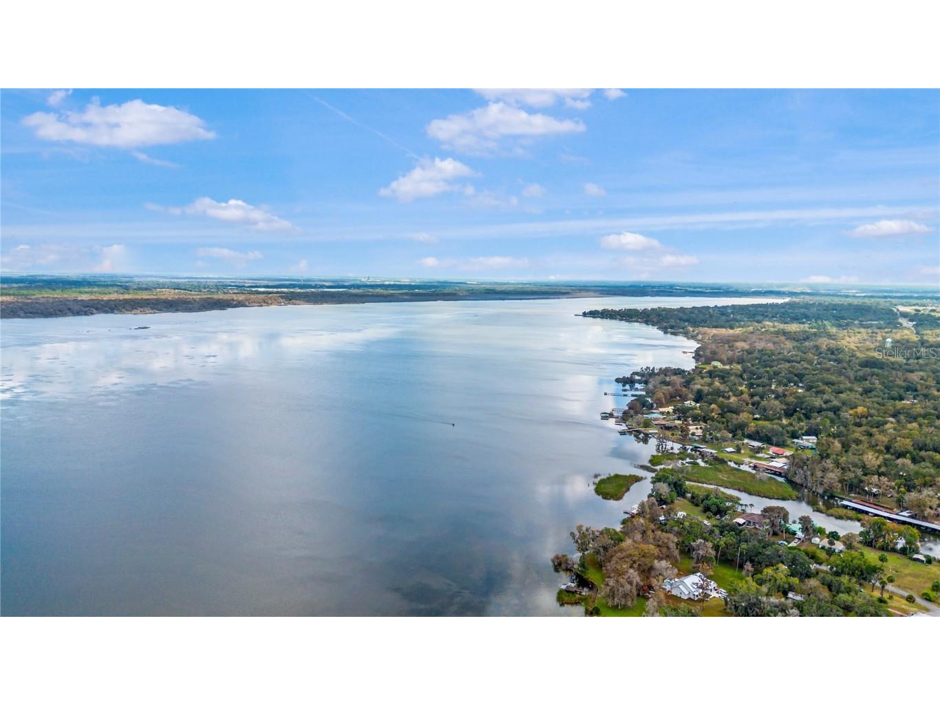 3617 Cr 406 Lake Panasoffkee FL 33538 W7881279 image2