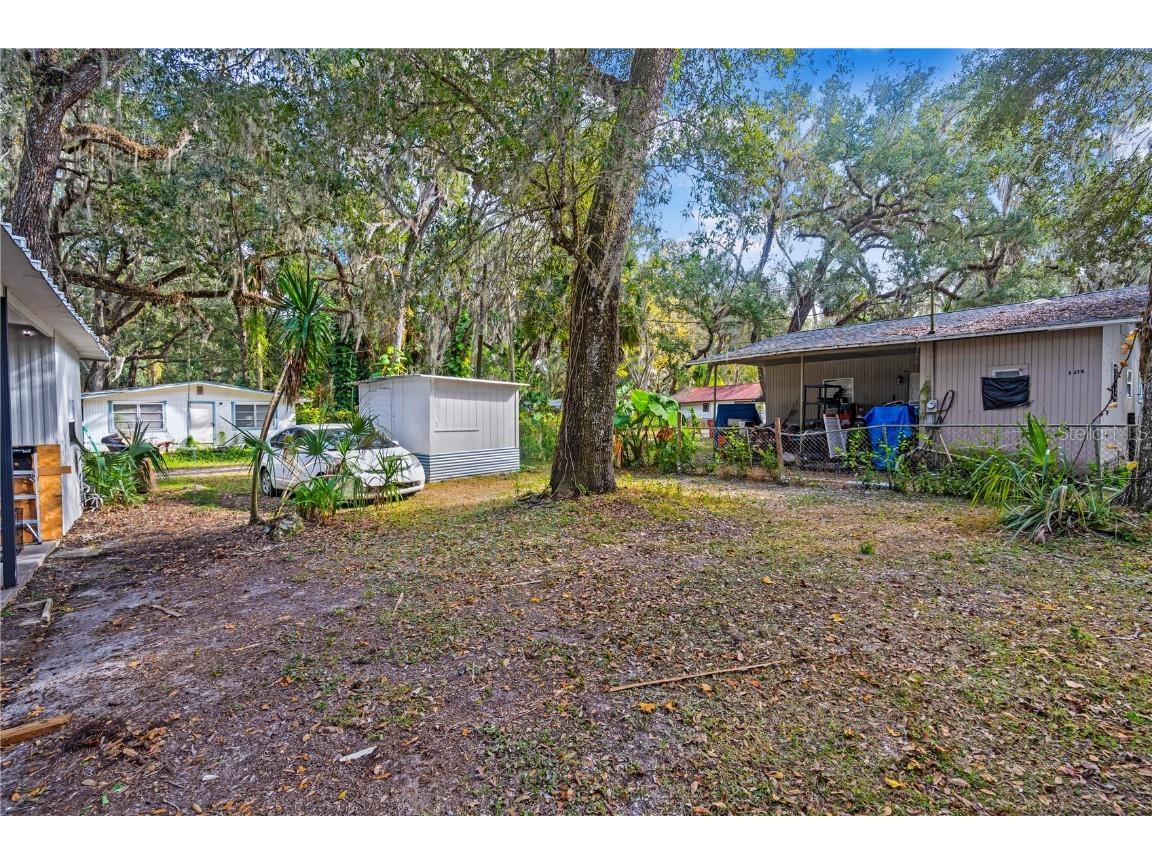 3617 Cr 406 Lake Panasoffkee FL 33538 W7881279 image7