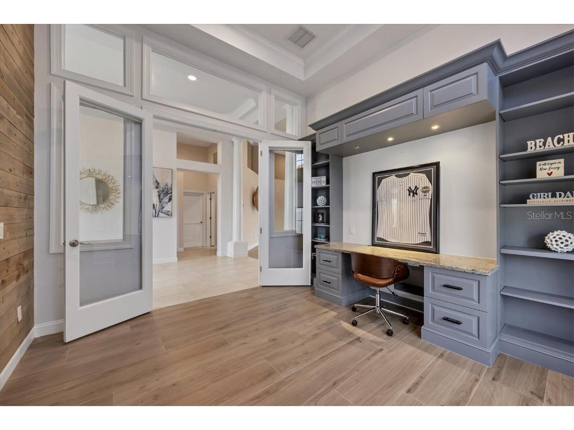 3617 Fair Oaks Place Longboat Key FL 34228 A4663935 image18