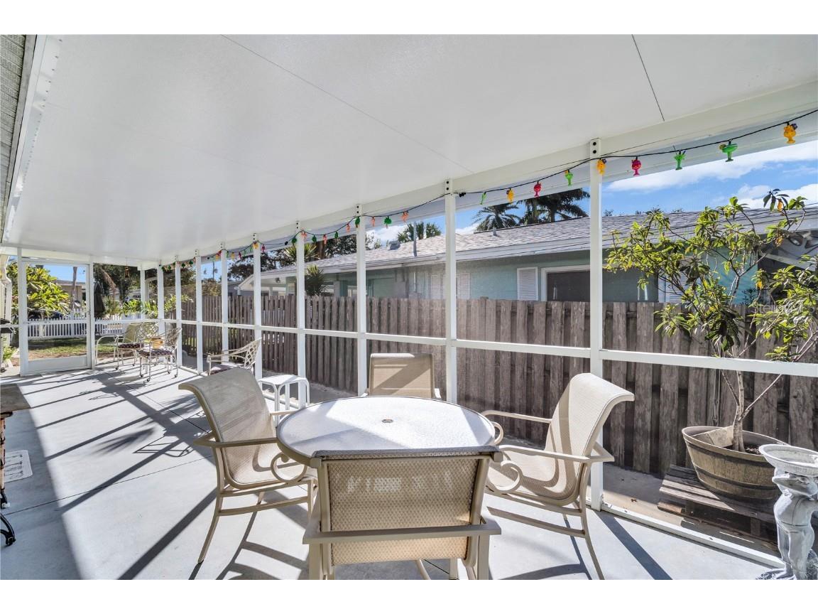 3617 Iroquois Avenue Sarasota FL 34234 A4660590 image14