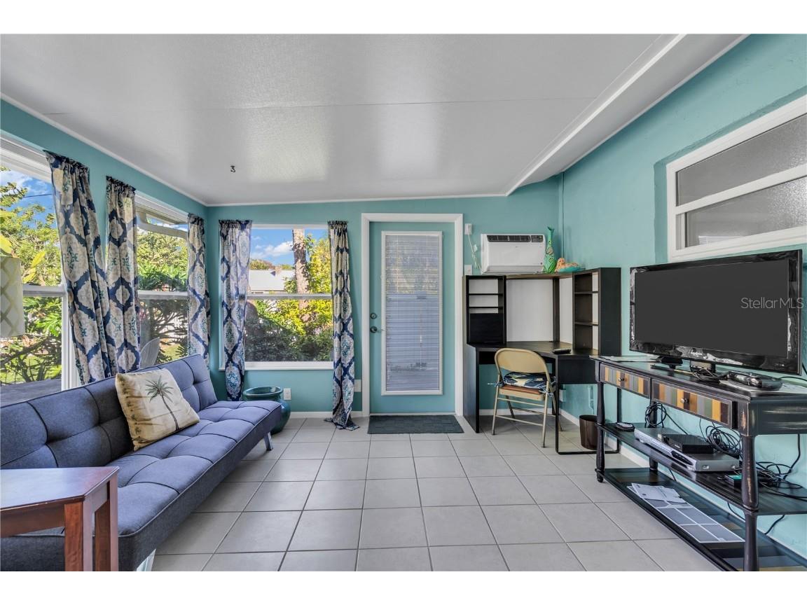 3617 Iroquois Avenue Sarasota FL 34234 A4660590 image16