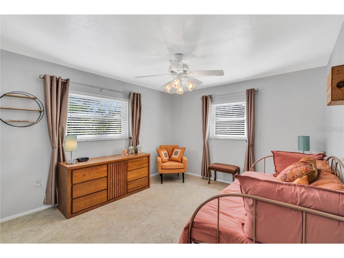 3617 Iroquois Avenue Sarasota FL 34234 A4660590 image18