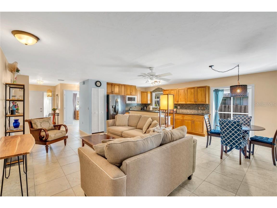 3617 Iroquois Avenue Sarasota FL 34234 A4660590 image5