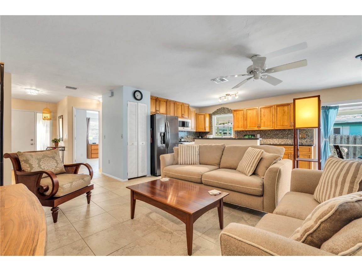 3617 Iroquois Avenue Sarasota FL 34234 A4660590 image7