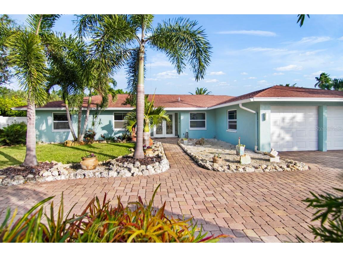 3617 Jaffa Drive Sarasota FL 34239 - PHILLIPI CREEK A4585811 image1