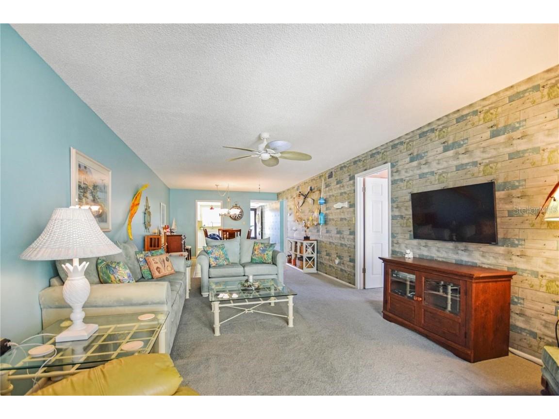 3617 Lake Bayshore Drive #J-401 Bradenton FL 34205 A4670880 image13