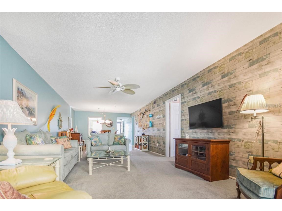 3617 Lake Bayshore Drive #J-401 Bradenton FL 34205 A4670880 image15