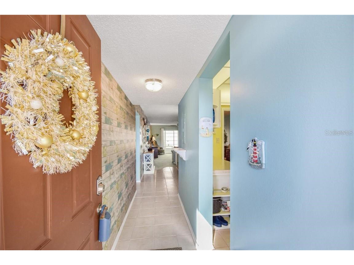 3617 Lake Bayshore Drive #J-401 Bradenton FL 34205 A4670880 image2