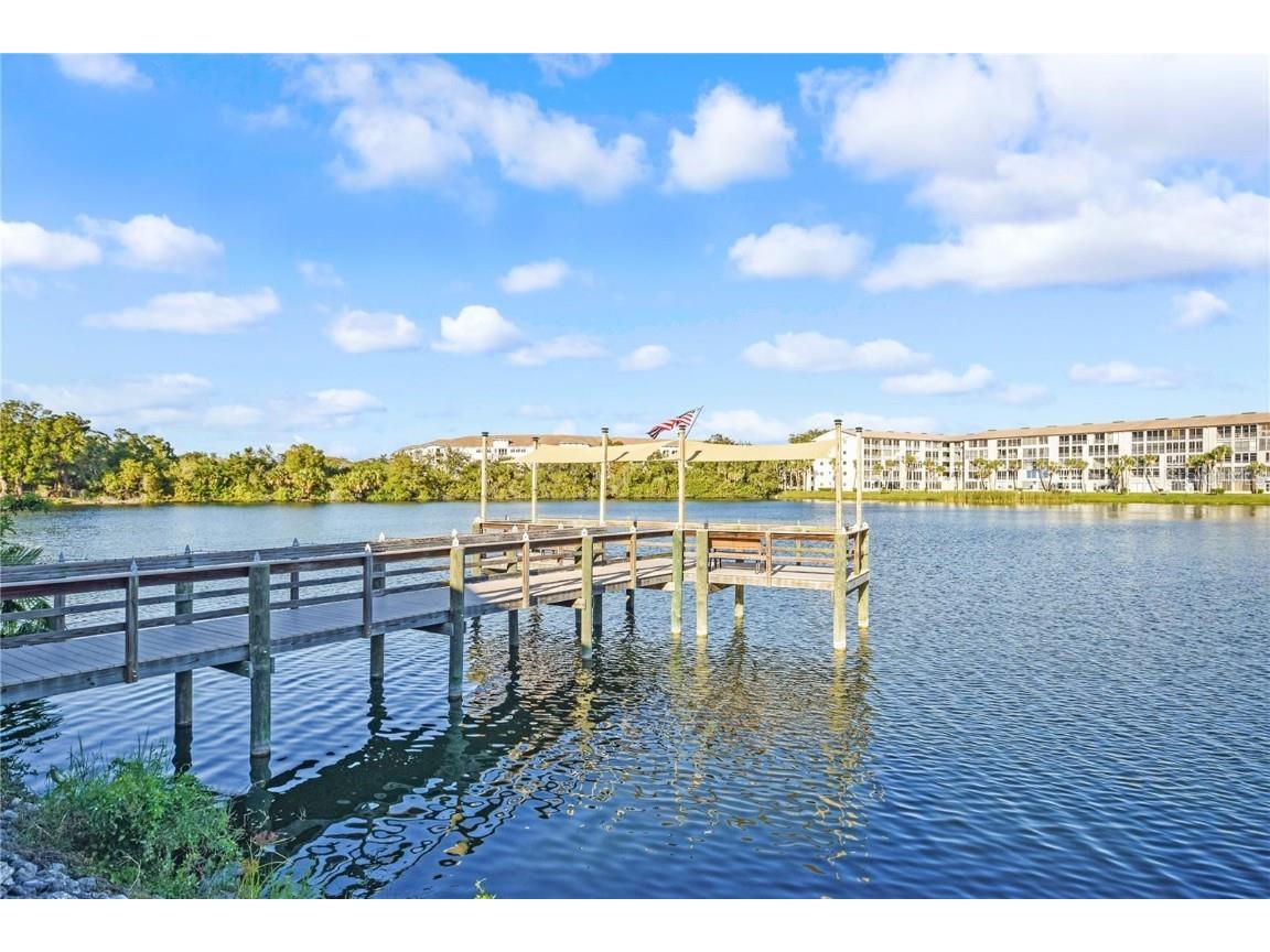 3617 Lake Bayshore Drive #J-401 Bradenton FL 34205 A4670880 image35