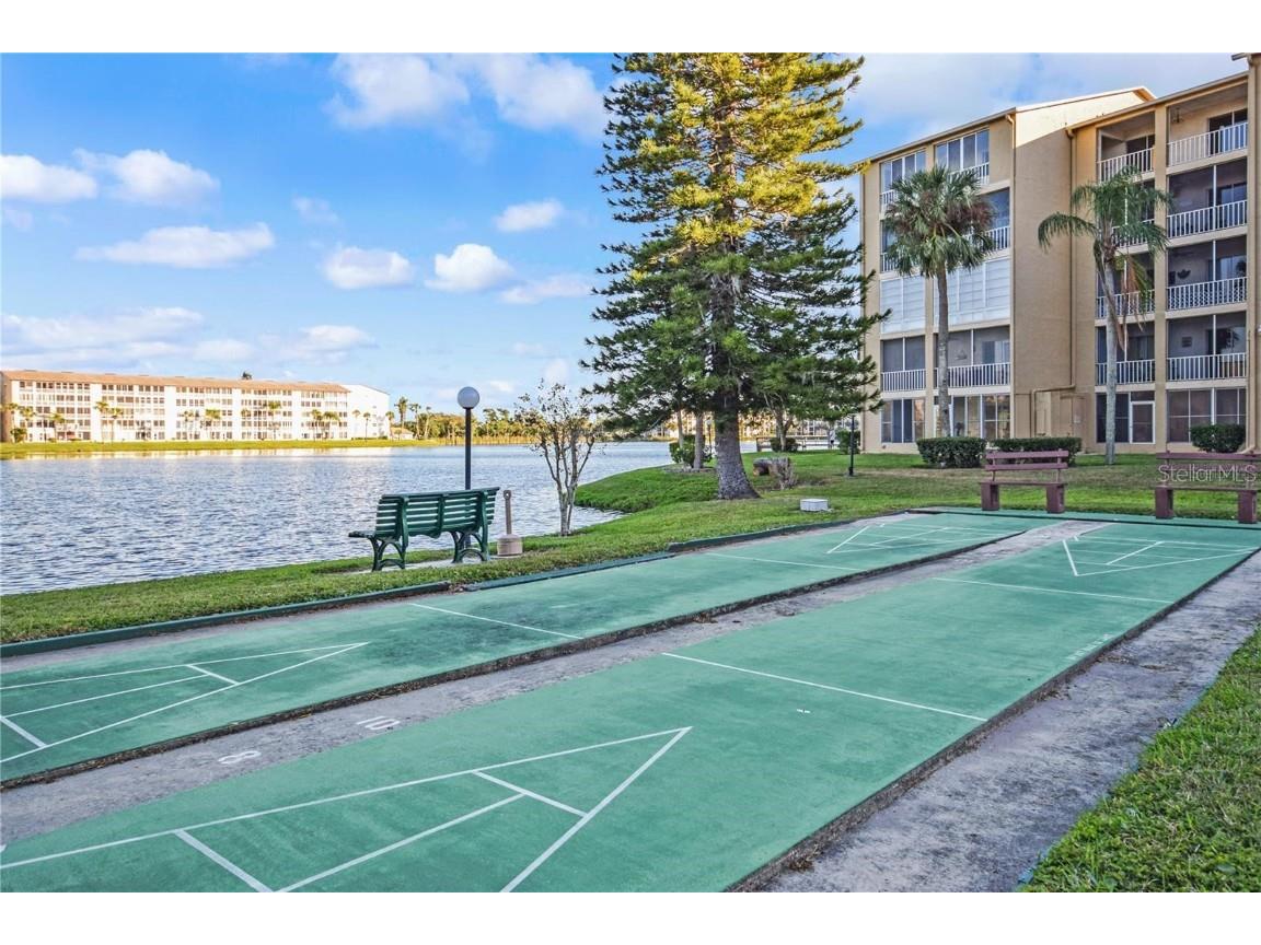 3617 Lake Bayshore Drive #J-401 Bradenton FL 34205 A4670880 image39