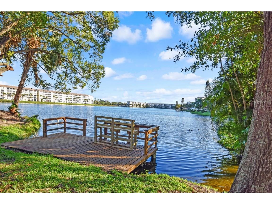 3617 Lake Bayshore Drive #J-401 Bradenton FL 34205 A4670880 image43