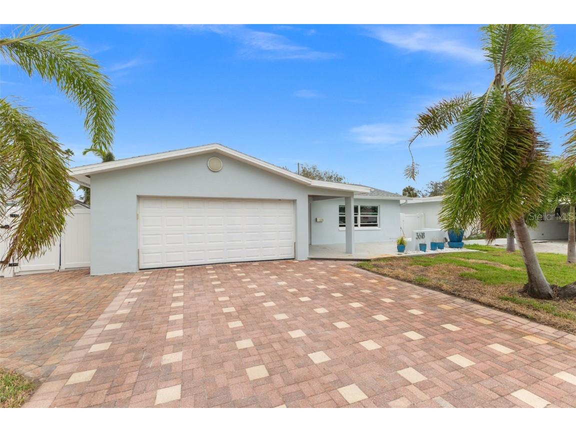 3618 Bayshore Boulevard NE Saint Petersburg FL 33703 TB8314688 image1