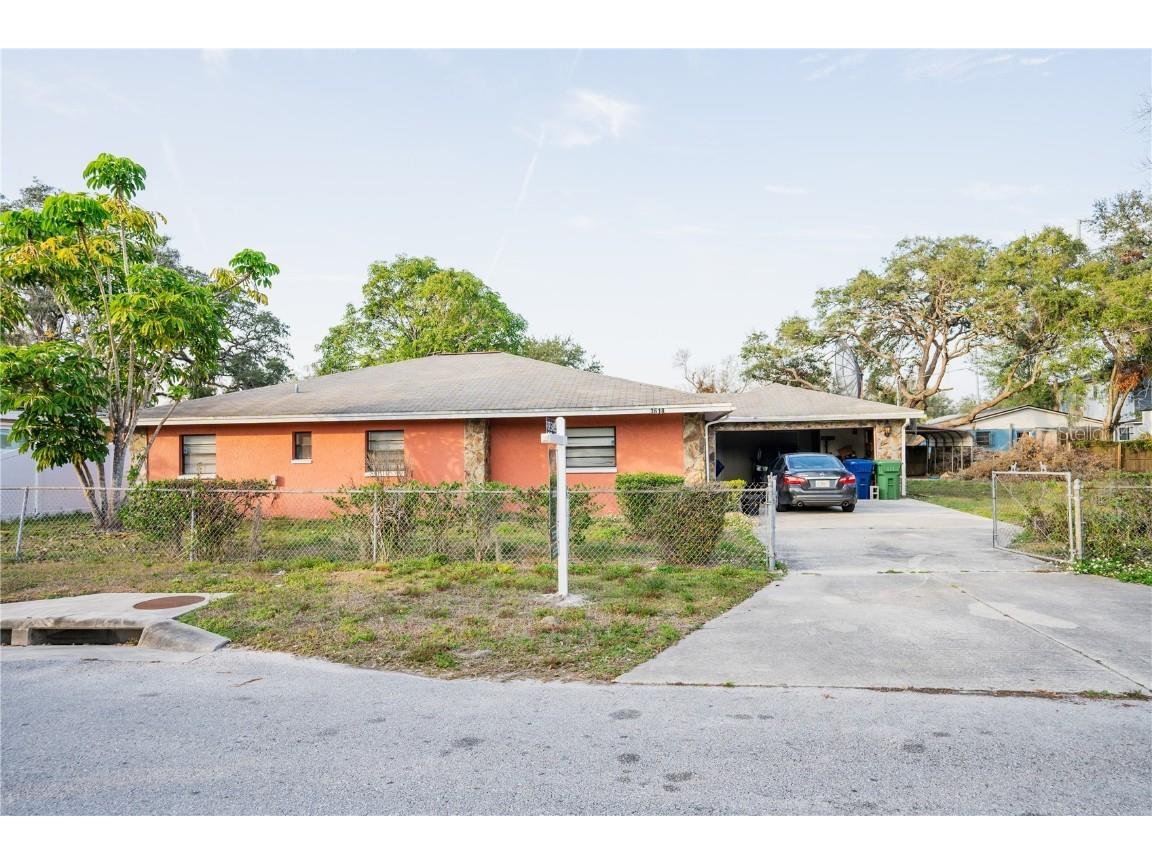 3618 E Powhatan Avenue Tampa FL 33610 TB8346808 image1
