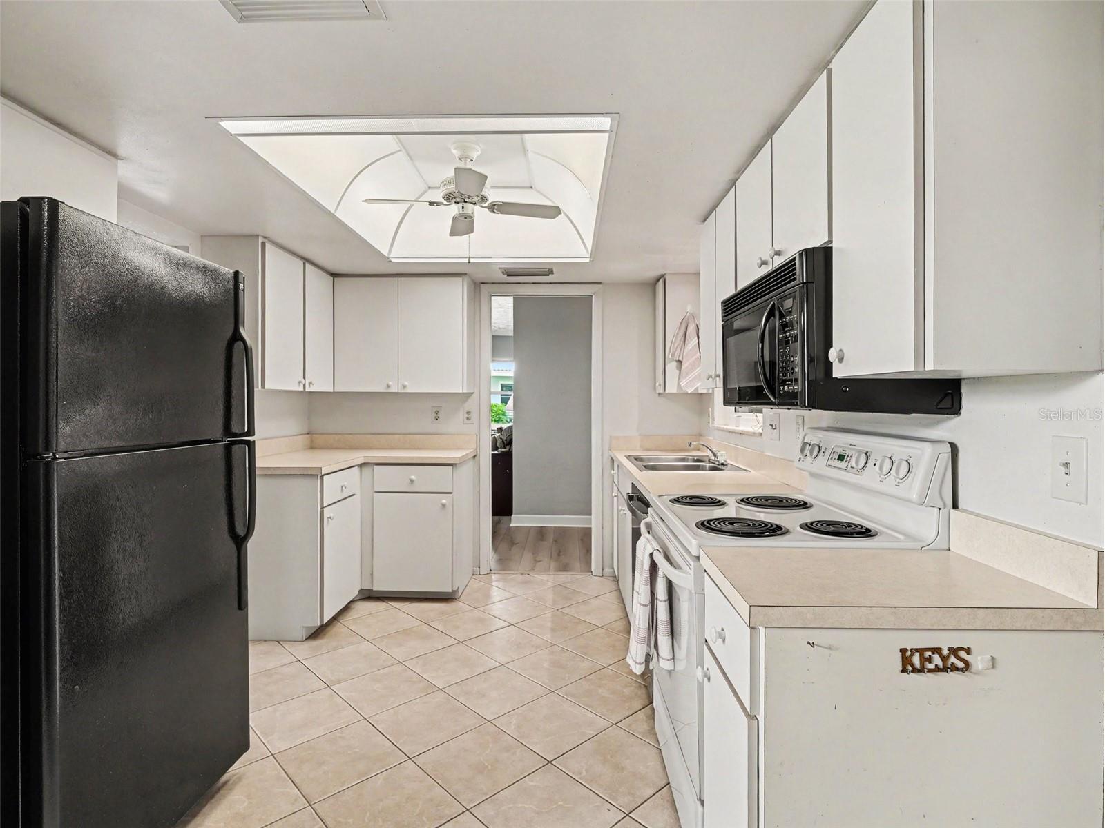 3618 Medford Lane #1538 Sarasota FL 34232 A4694975 image3