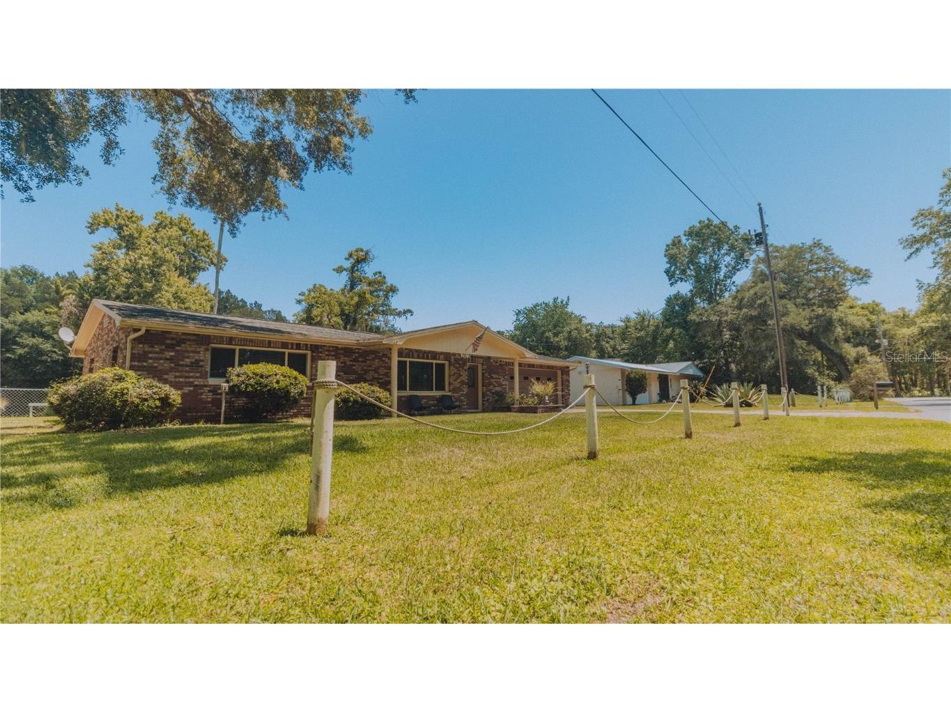 3619 N Suwannee Point Crystal River FL 34428 - CANAL INTO KINGS BAY AND GULF OM639136 image1