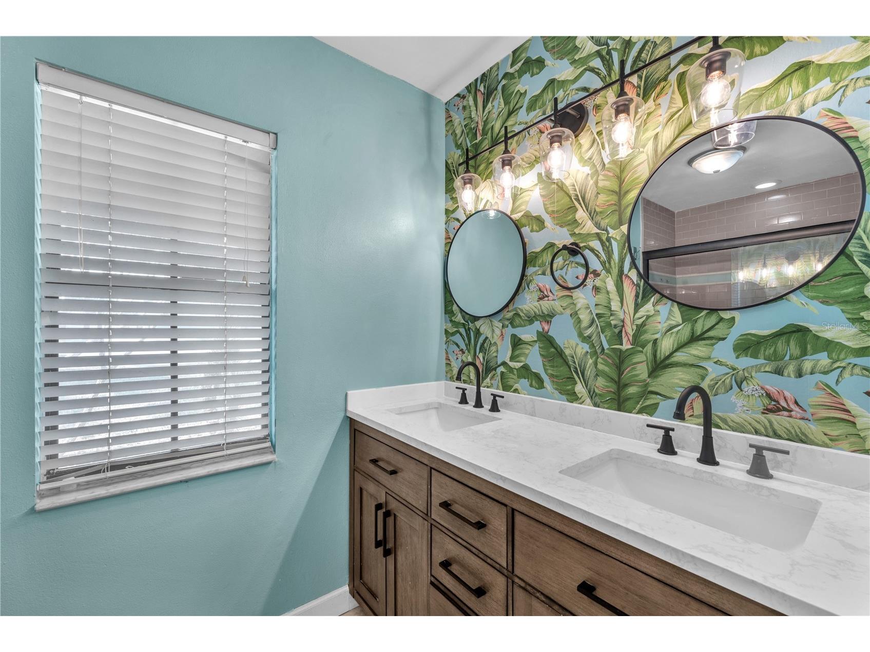 3619 Orangepointe Road Valrico FL 33596 TB8507403 image15