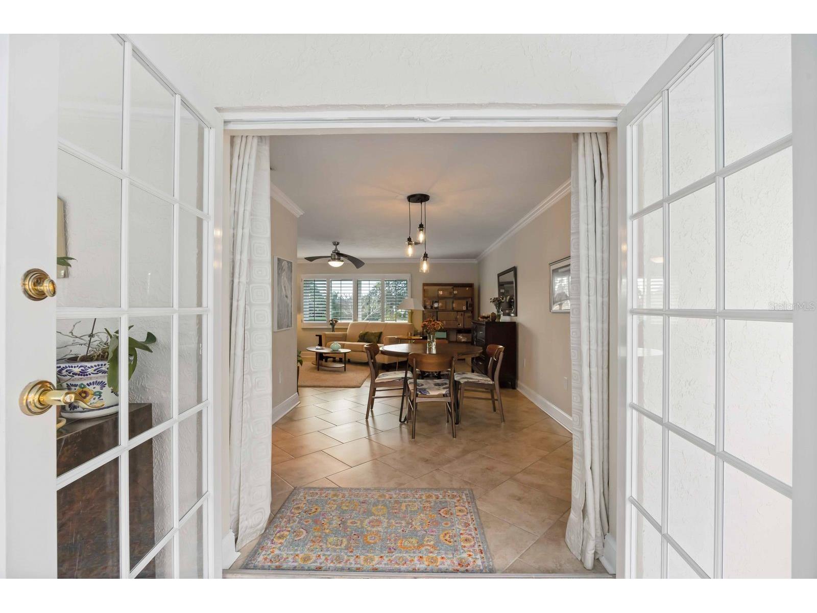 3619 Pembrook Drive Sarasota FL 34239 A4681591 image12