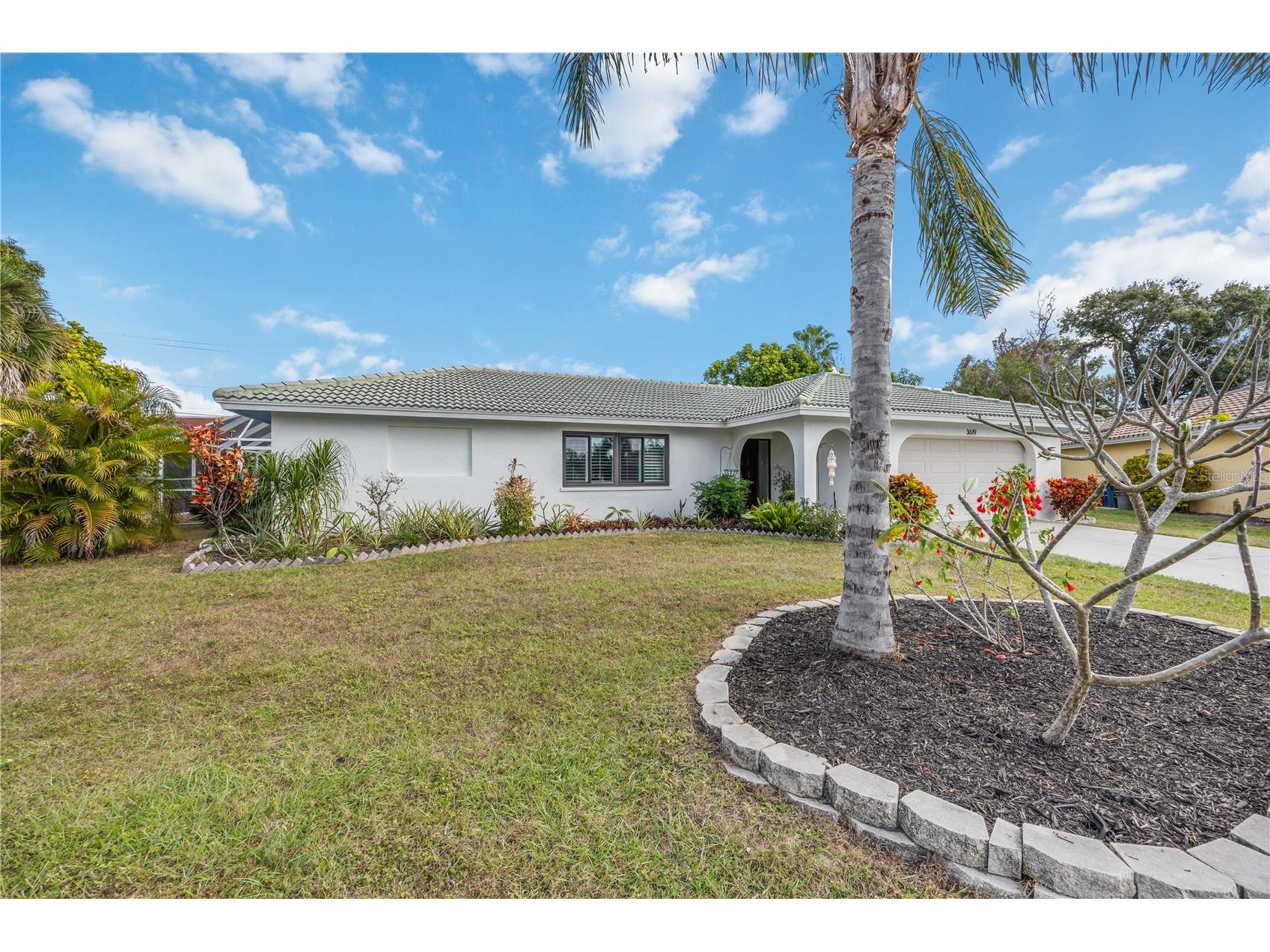 3619 Pembrook Drive Sarasota FL 34239 A4681591 image38