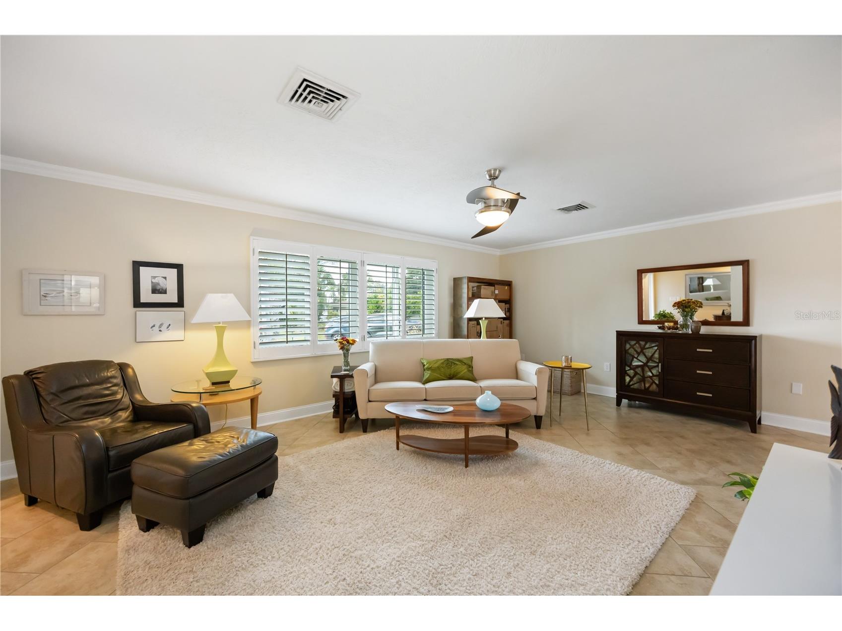 3619 Pembrook Drive Sarasota FL 34239 A4681591 image8