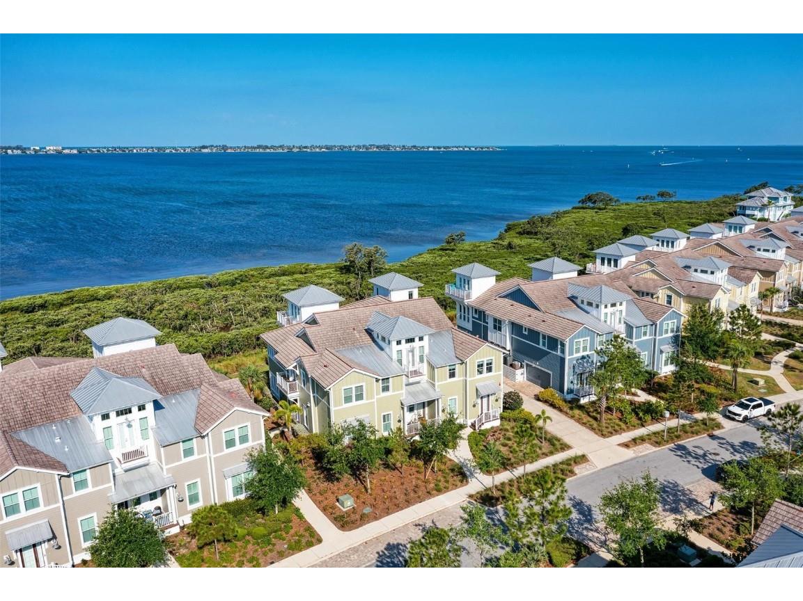 362 Compass Point Drive #201 Bradenton FL 34209 A4565640 image1