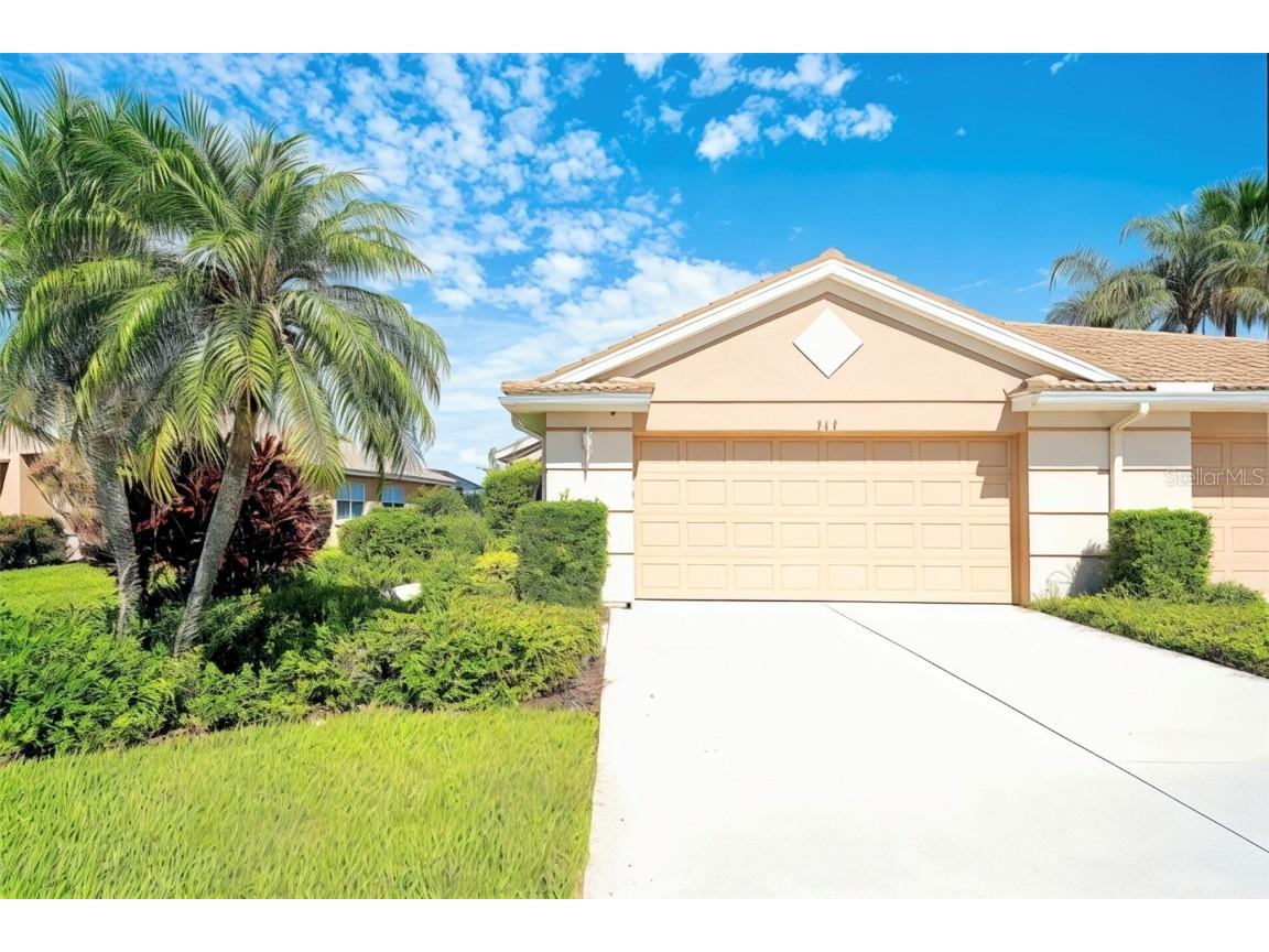 362 Fairway Isles Lane Bradenton FL 34212 A4655847 image1