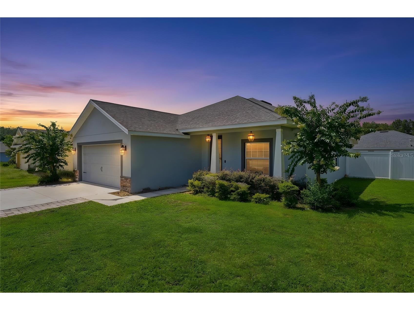 362 Lake Street Umatilla FL 32784 G5115104 image1