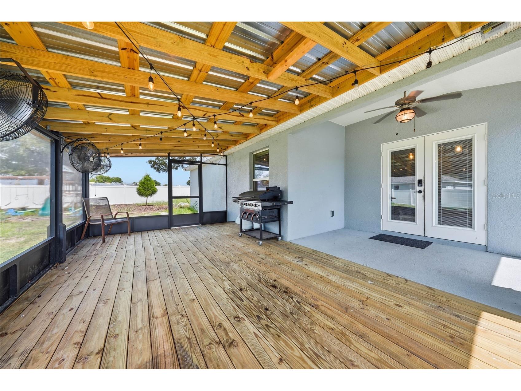 362 Lake Street Umatilla FL 32784 G5115104 image15