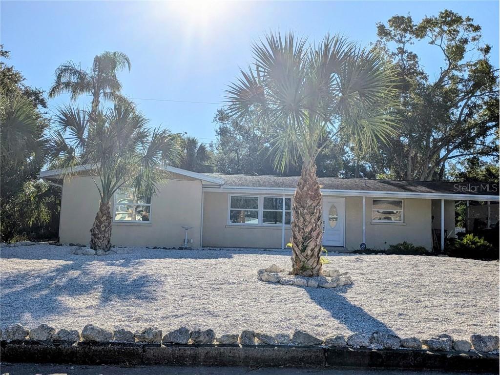 362 Mcarthur Avenue Sarasota FL 34243 A4668130 image1