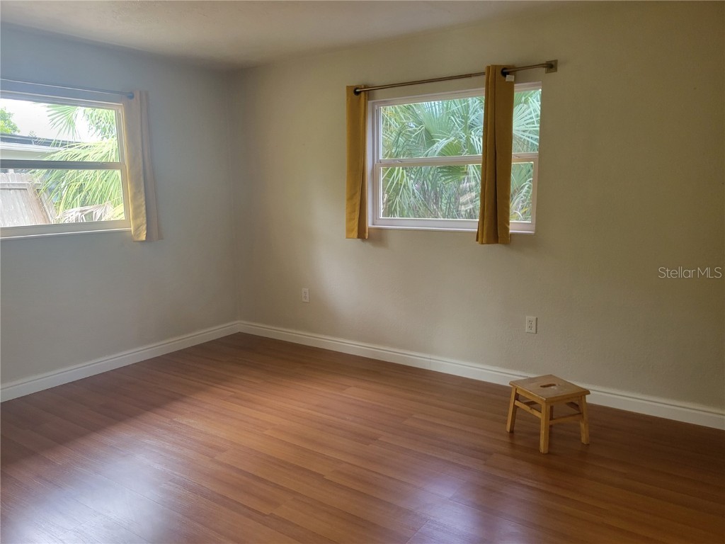 362 Mcarthur Avenue Sarasota FL 34243 A4668130 image10