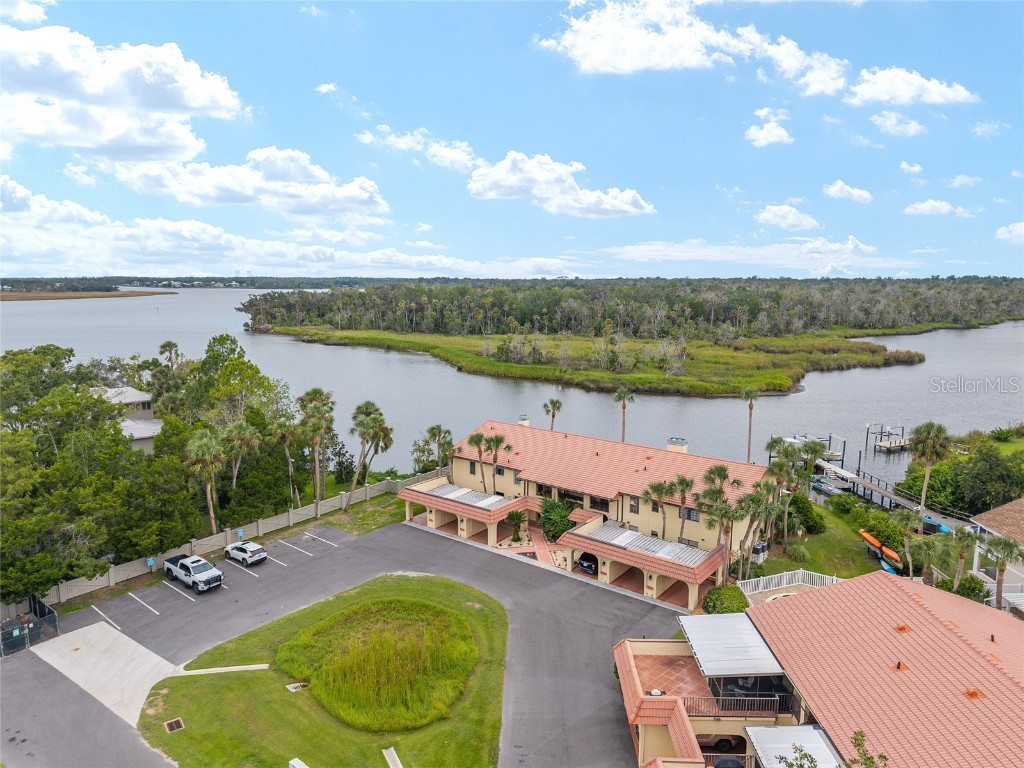 362 NW 14th Place #21 Crystal River FL 34428 OM709188 image1