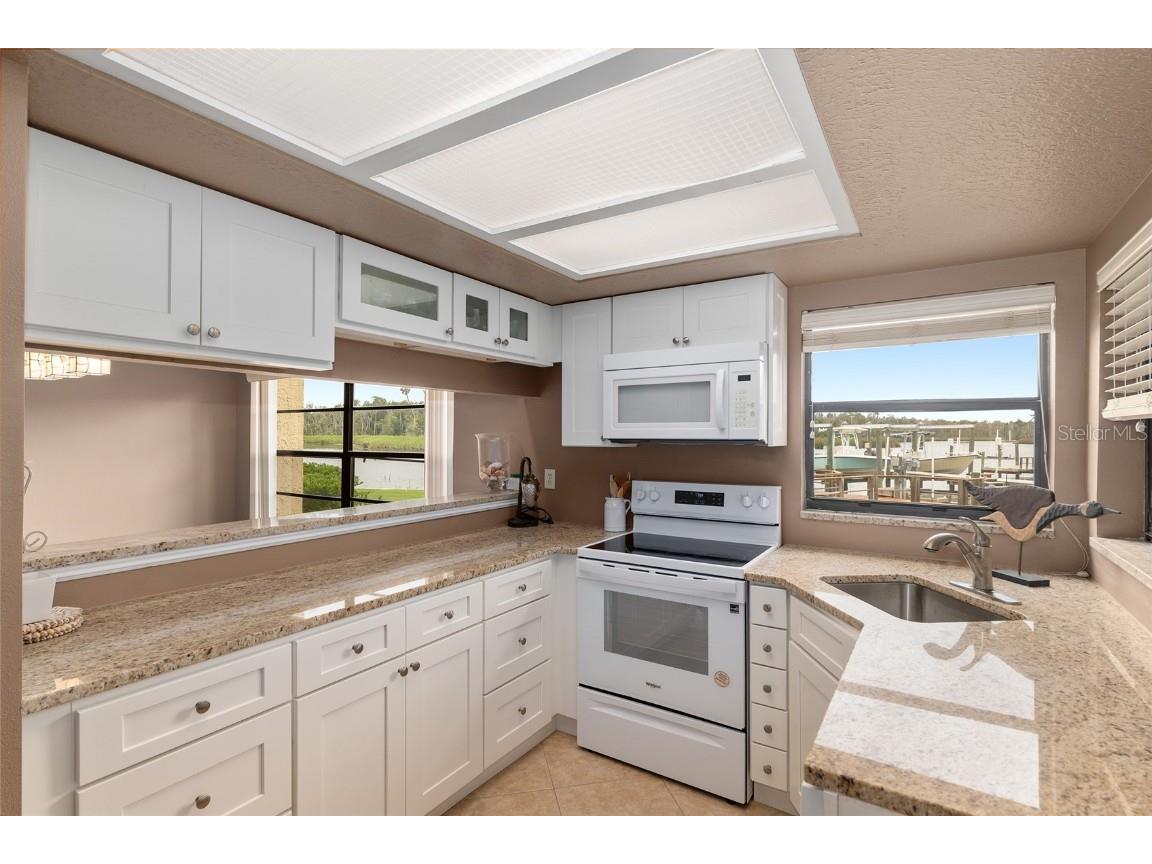 362 NW 14th Place #21 Crystal River FL 34428 OM709188 image19