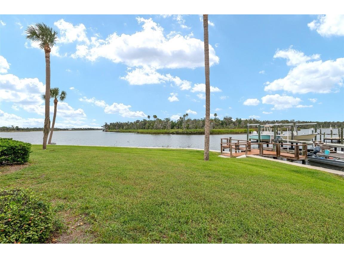 362 NW 14th Place #21 Crystal River FL 34428 OM709188 image4