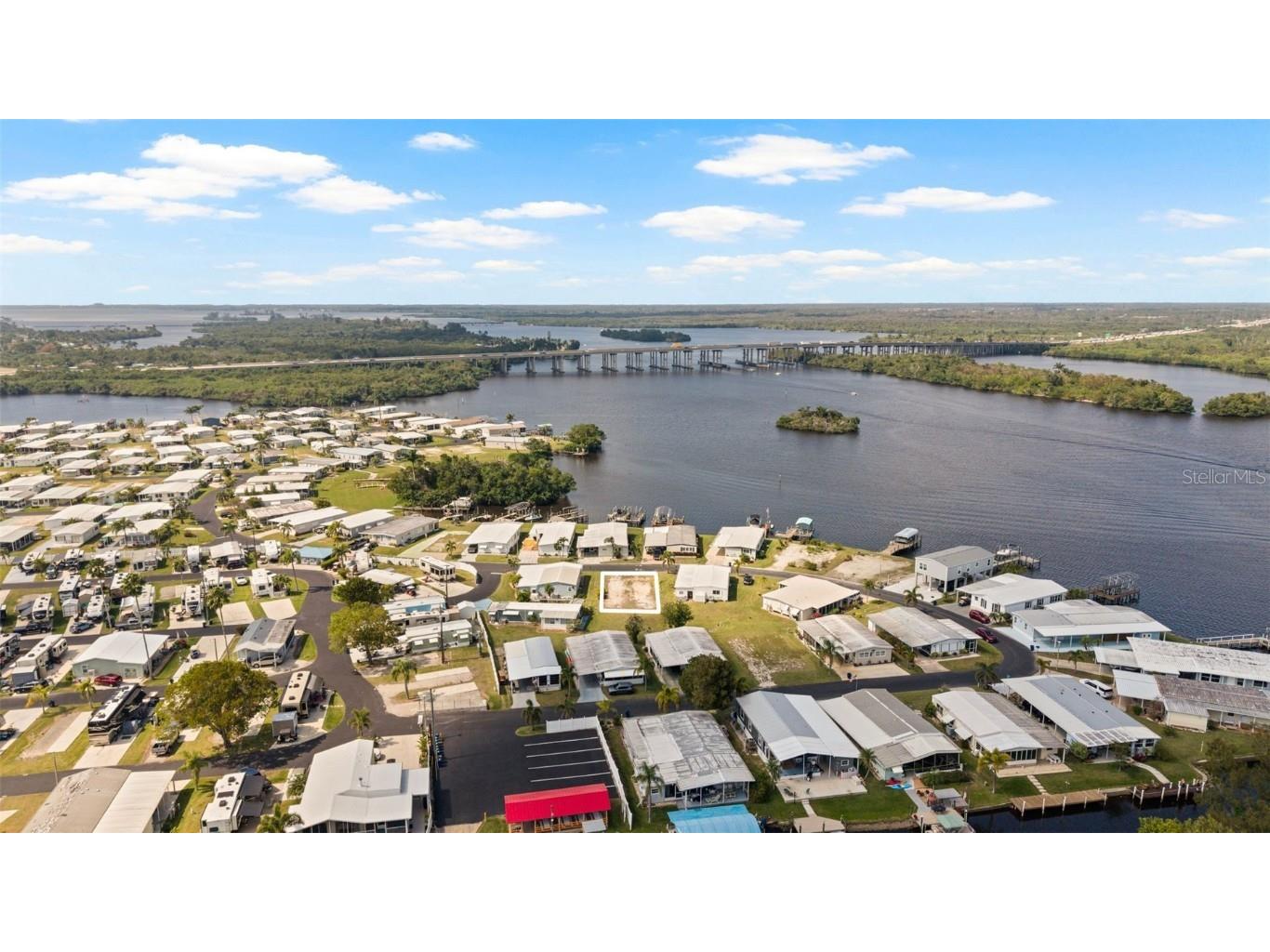 362 Shoreland Drive Fort Myers FL 33905 - CALOOSAHATCHEE RIVER TB8364849 image5