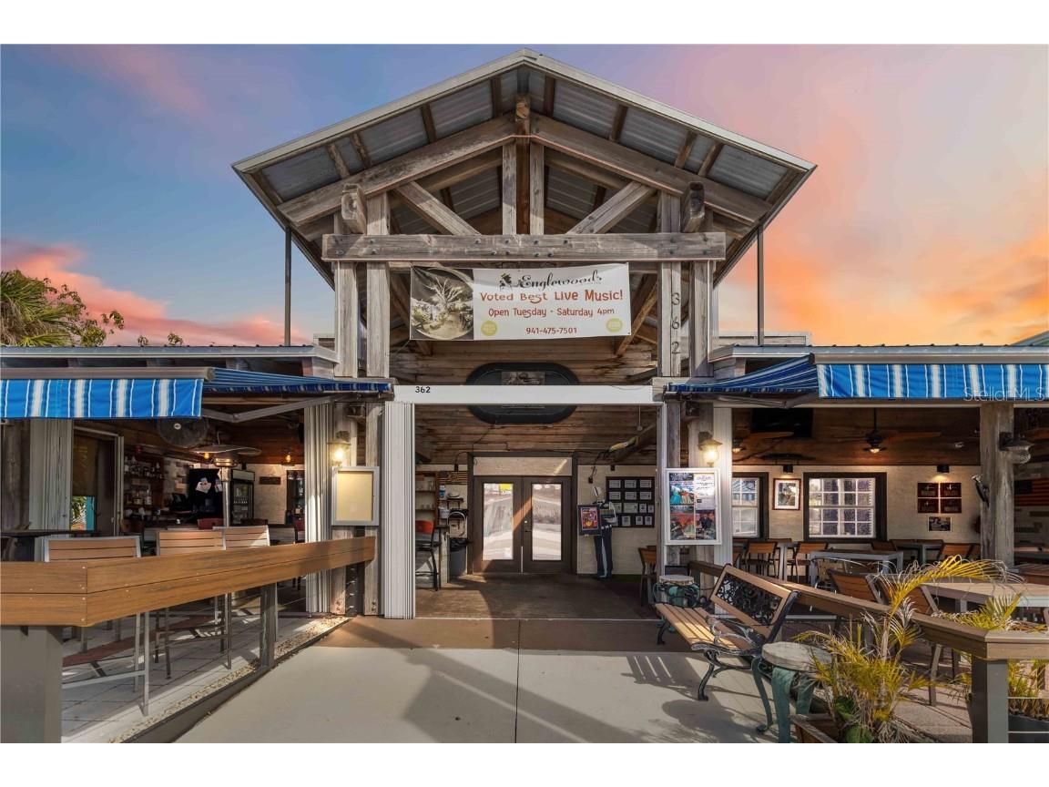 362 W Dearborn Street Englewood FL 34223 D6141346 image1