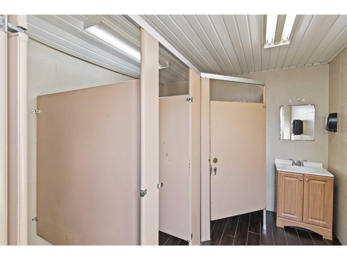 362 W Dearborn Street Englewood FL 34223 D6141346 image46