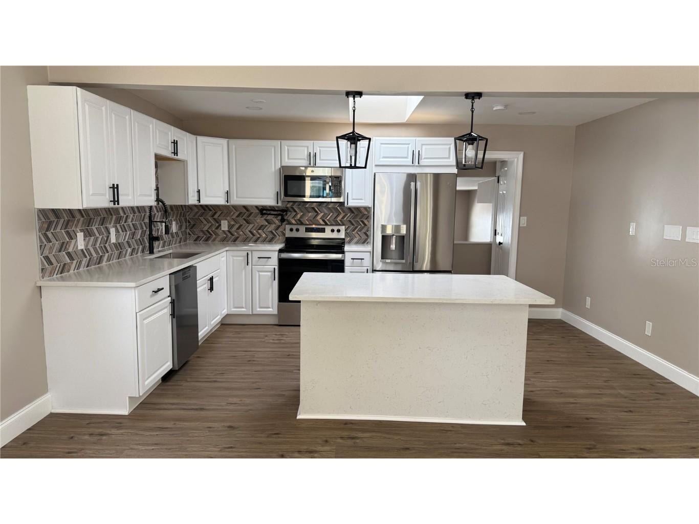 3620 E Tampa Circle Tampa FL 33629 A4672549 image6