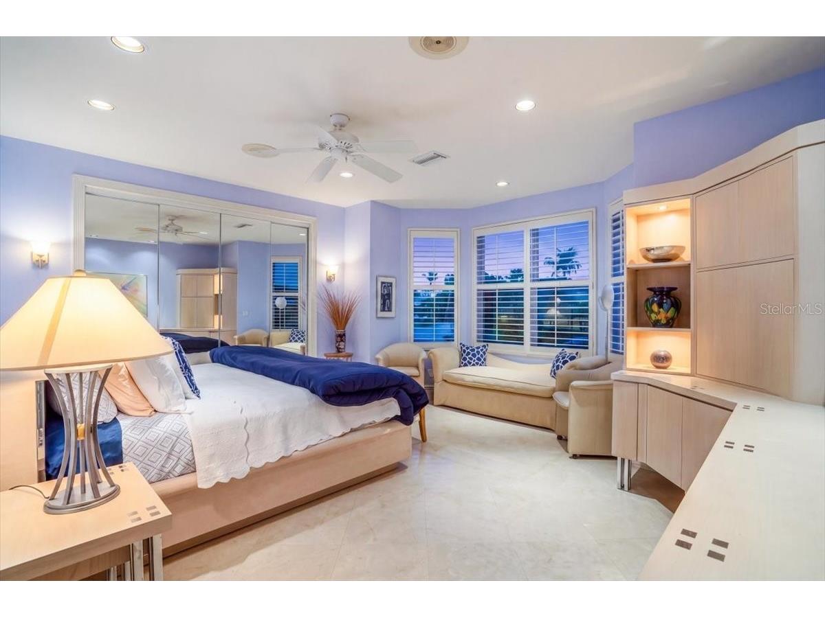 3620 Fair Oaks Place Longboat Key FL 34228 - BUTTONWOOD HARBOR SARASOTA BAY A4693553 image29