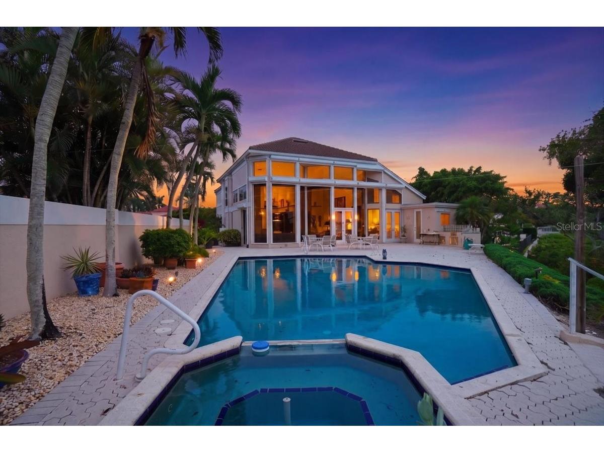 3620 Fair Oaks Place Longboat Key FL 34228 - BUTTONWOOD HARBOR SARASOTA BAY A4693553 image34