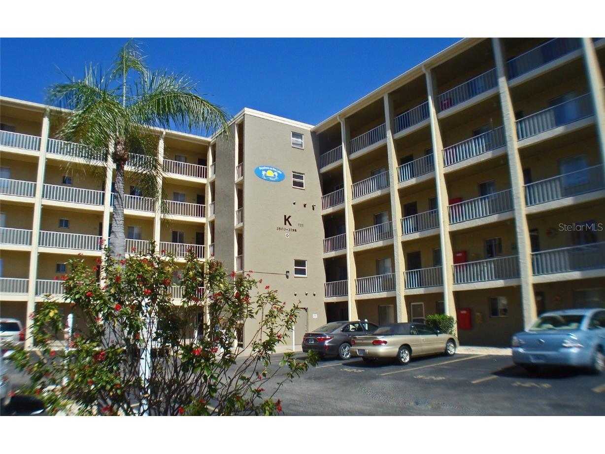 3620 Lake Bayshore Drive #K-301 Bradenton FL 34205 A4574381 image1