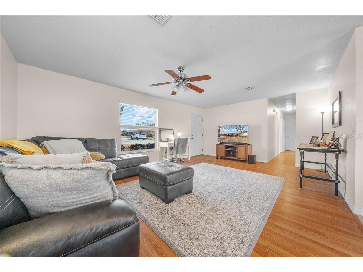 3620 NE 29th Terrace Ocala FL 34479 OM718535 image5