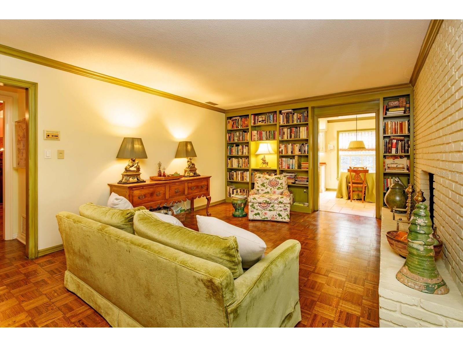 3620 Shamrock Court Orlando FL 32806 G5110173 image12